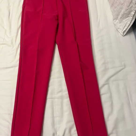Fushia Pink tailored blazer & trousers - Picture 8 of 9